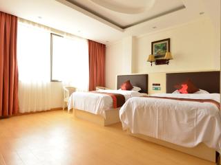 JUN Hotels Guangxi Hezhou Pinggui District Hezhou College - Hezhou - 1