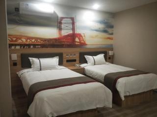 Thank Inn Chain Hotel Jiangsu Xuzhou Suining County Renmin West Road Store - Xuzhou - 1