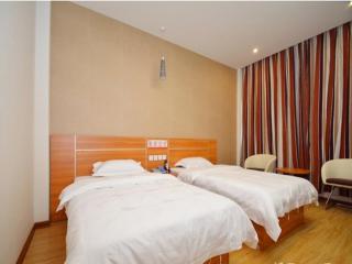 JUN Hotels Henan Luoyang Xigong District Central Bus Station - Luoyang - 1