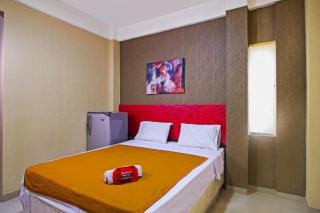 RedDoorz near Cilandak Town Square - Jakarta - 1