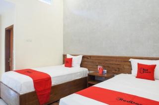 RedDoorz near Baluran National Park - Pandean - 2