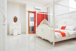 RedDoorz near Kemang Square - Jakarta - 8