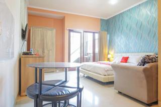 RedDoorz near Kemang Square - 5