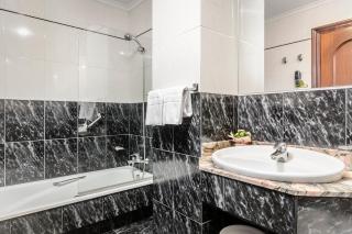 Hotel Alcomar - Gijón - 7