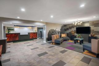 Baymont by Wyndham Murfreesboro - Murfreesboro - 9