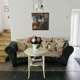 Pastel Guesthouse - 2