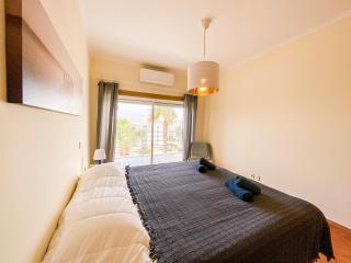 Sea View Apartment by Beach & Marina #1869 - Lagos - 7