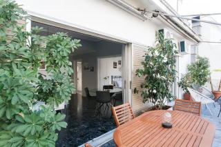 A Masterpiece in Plaka with Big Balcony and Acropolis View - 4