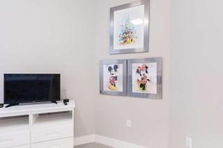 4 BR 4 BA Villa Self Check-In BBQ & Full Kitchen - Orlando - 8