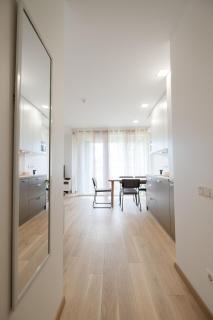 Riverside Ronze Apartment - 4
