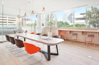 HARRIS Hotel & Conventions Bundaran Satelit Surabaya - 3