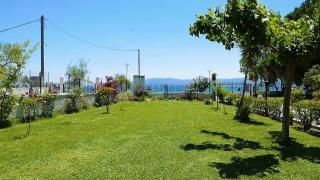Amarynthos Beachfront Vacation House with garden - Áno Váthia - 6