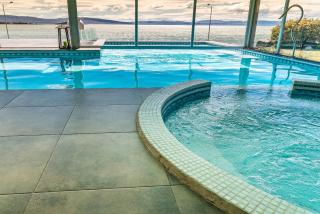 Xelena Hotel & Suites - 2