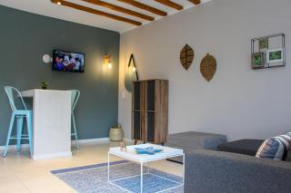 Lamprini's Deluxe Studios - Limenas - 9