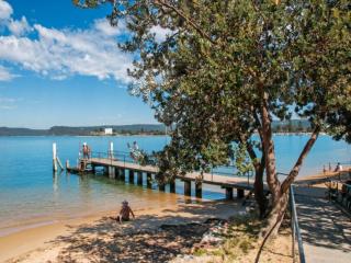 Bella Mare - 2 Bedroom Ocean View Terrace Apt - Ettalong Beach - 6