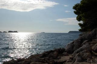 Flora three bedroom apartment near beach - 3