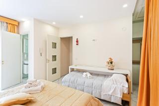 Castello Ursino Balcony Apartment - Catania - 2