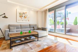 IFEMA, Wanda, Airport -Luxury Apartment- terrace, pool, gym - 3