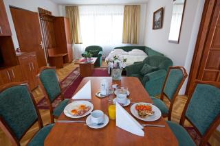 HELIOS Hotel Apartments - Budapest - 5