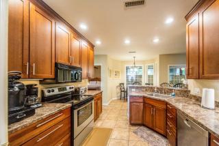 Grand Rivers Home - Walk to Lakes and National Park! - 3