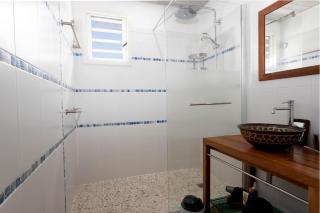 COEUR SUR LA MAIN - 3