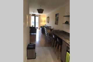 Waterfront apartment completely refurbished - Westport - 5