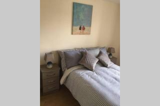 Waterfront apartment completely refurbished - Westport - 3