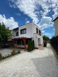 Vila Ammos Mamaia 120 Metri De Plaja - Mamaia Sat/Năvodari - 0