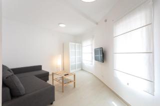 Flat near the beach and center of Tossa de Mar "Luna" - 1