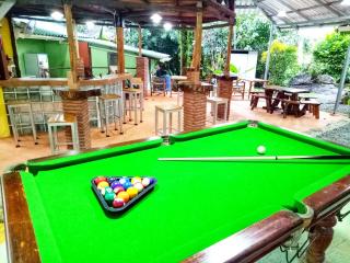 TP Hut Bungalows - 5