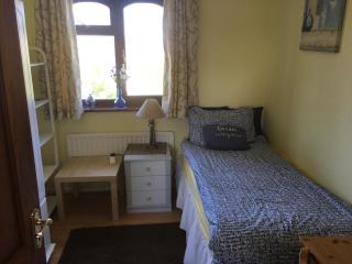 The Cedars House B&B - 8