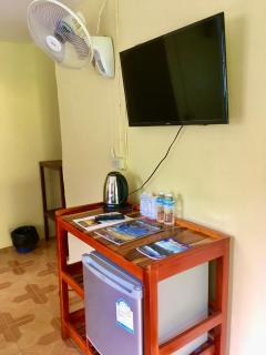 TP Hut Bungalows - 4