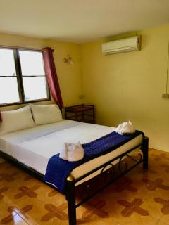 TP Hut Bungalows - Ko Chang - 3