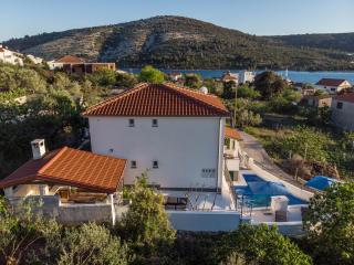 Apartment Villa Octopus - Vinišće - 3