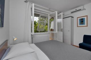 Apartments & Rooms Rica - Makarska - 1