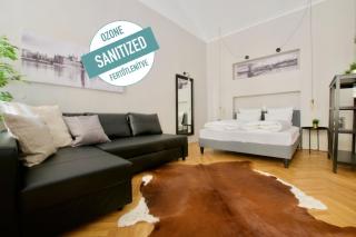 Standard Apartment by Hi5 - Steindl street - Budapest - 0