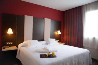 AZZ Pamplona Norte Hotel - 3