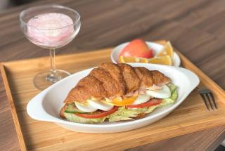 Champ De Rose Hotel - 6