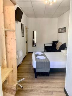Hotel Le Centre - Le Boulou - 1