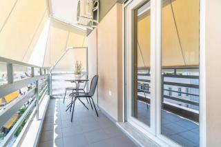 Suites 05-06 - Smart Cozy Suites - Large 2 bedroom, near Athens and metro - 6