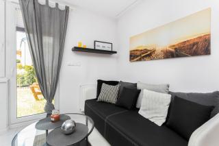 Apartament Kalinowa z Parkingiem w cenie by Noclegi Renters - Kosakowo - 2