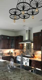 Tillinghast Manor Bed & Brunch - Ovid - 3