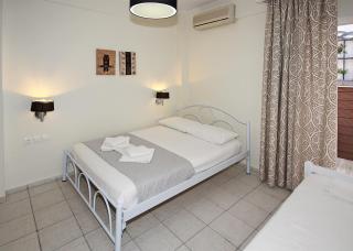 Anesis Hotel - 8