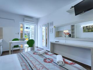 Apartment Nika-9 by Interhome - 6