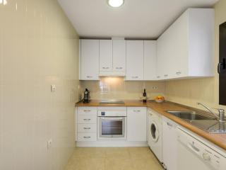 Apartamento de 2 dormitorios en Playas del Duque - Marbella - 6