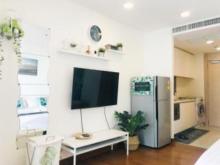 Pattaya Private Beach Luxury Home - 9