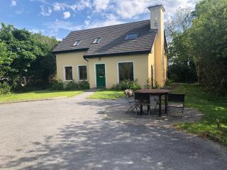 Letterfrack Farm Lodge house in Letterfrack village Connemara - Letterfrack - 1