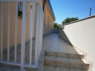 Zobić Family Apartments - 9