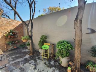Waterhouse Guest Lodge in Waterkloof - Pretoria - 7