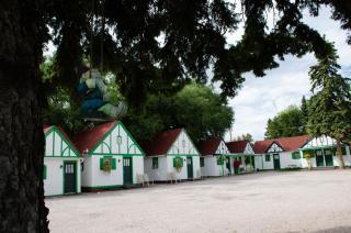 Chalet Motel - Custer - 8